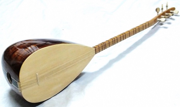 Saz - Baglama short neck (Manche court) d'étude électro-acoustique